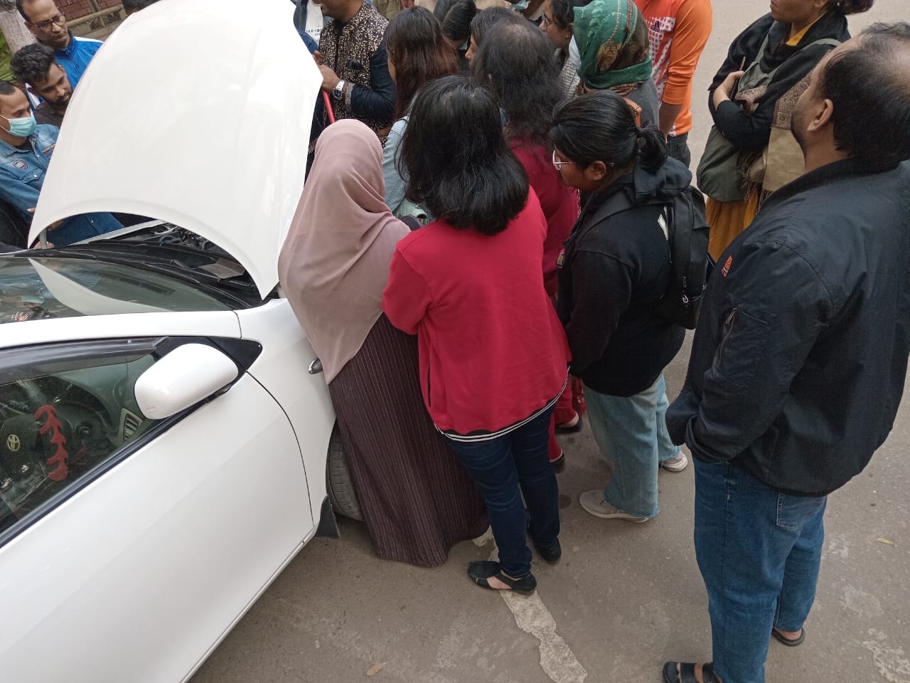 গাড়ির জরুরি মেরামত ও বেসিক মেকানিক কোর্স